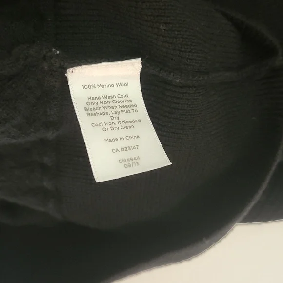 Talbots Women's Black Crew Neck Sweater - Picture 6 of 11